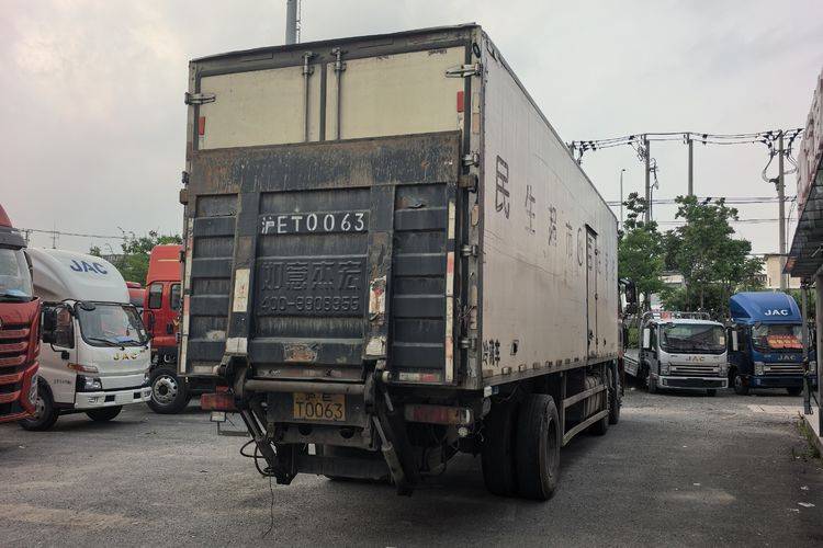 二手一汽解放 280马力 载货车