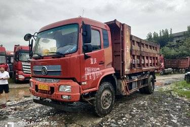 二手东风商用车 天锦重卡 240马力 4X2 5.4米自卸车(国五) 单桥 玉柴二手自卸车 黄牌