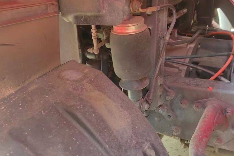 二手东风柳汽乘龙 290马力 载货车