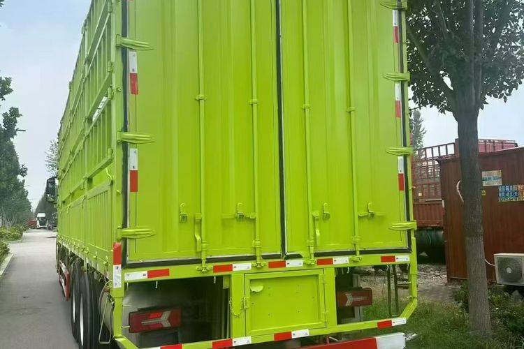 二手一汽解放 560马力 载货车