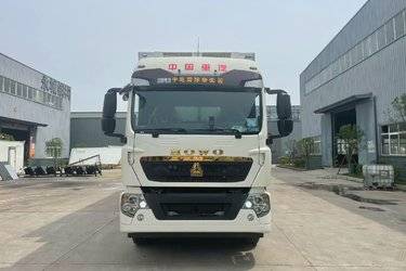 二手冷藏车 重汽豪沃(HOWO) HOWO TX7 330 7.8 6X2图片