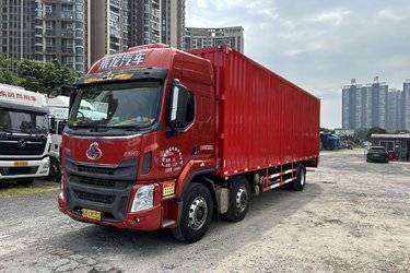 二手东风柳汽 乘龙H5中卡 270马力 6X2 9.6米厢式载货车(国五) 前四后四 玉柴二手载货车 黄牌