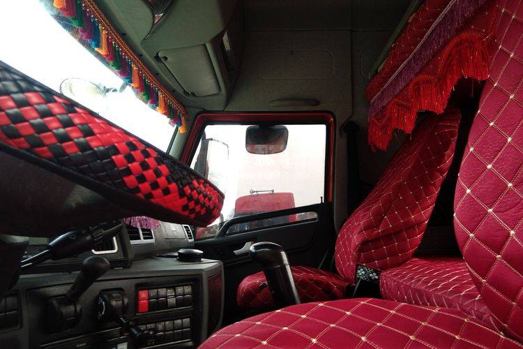 山东济宁二手牵引车 陕汽重卡天v430马力转让出售_卡家二手车