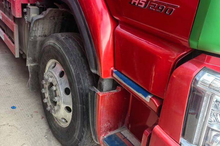 二手东风柳汽乘龙 290马力 载货车