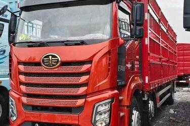 二手一汽解放 J6G 领航版 320马力 6X2 9.7米仓栅式载货车(平顶)(国六) 前四后四 锡柴二手载货车 黄牌