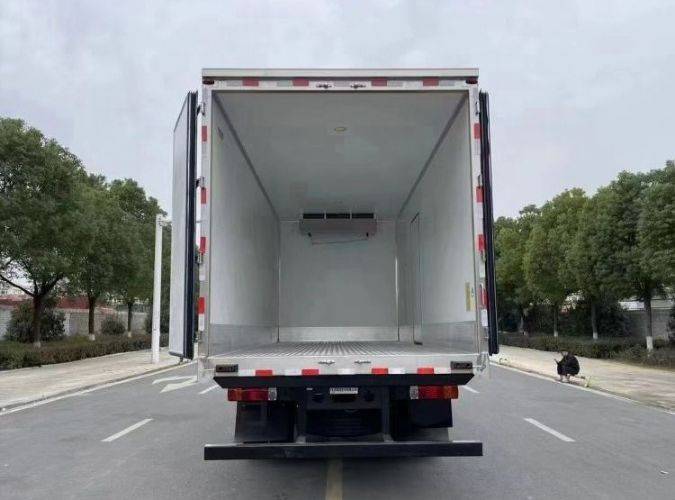 二手东风柳汽乘龙 290马力 专用车