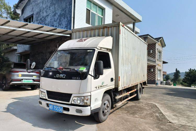 二手江铃汽车 109马力 载货车
