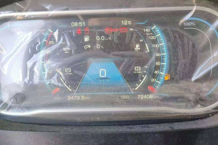二手青岛解放 580马力 载货车