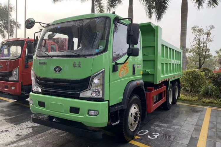 自卸车 重汽豪曼 220马力