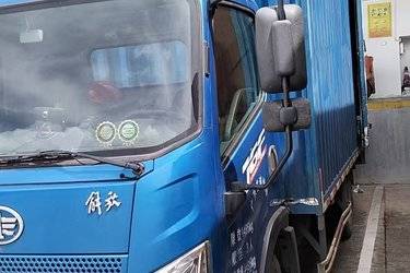 二手一汽解放 J6L 经典版 220马力 4X2 4.2米自卸车(国五) 单桥 一汽解放二手自卸车 黄牌图片