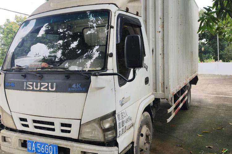 二手庆铃五十铃 98马力 载货车
