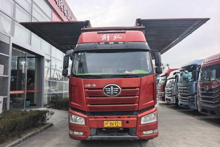 二手一汽解放 280马力 载货车