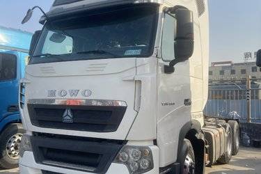 二手中国重汽 HOWO T7H重卡 540马力 6X4牵引车(国五) 双驱 曼二手牵引车 黄牌图片