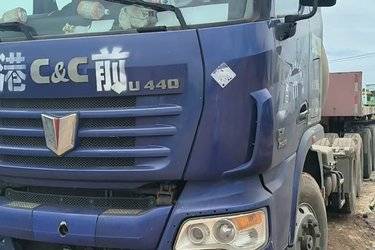二手中国重汽 豪瀚J7B重卡 复合版 430马力 4X2 LNG牵引车(国五) 单桥 联合动力二手牵引车 黄牌图片