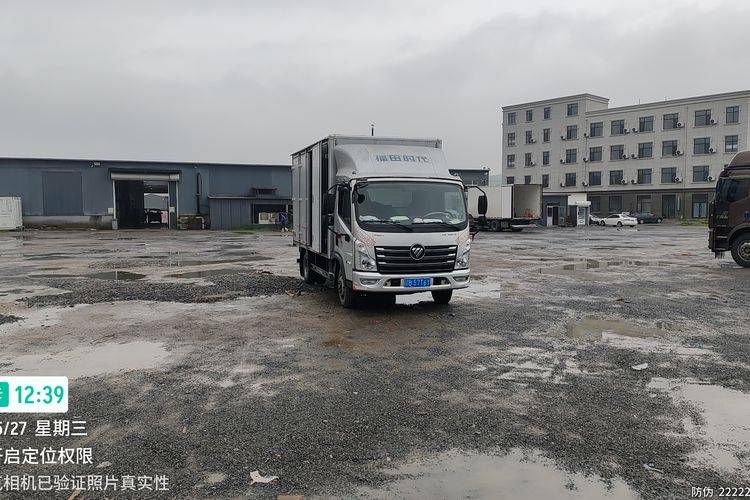 二手福田时代领航 129马力 载货车