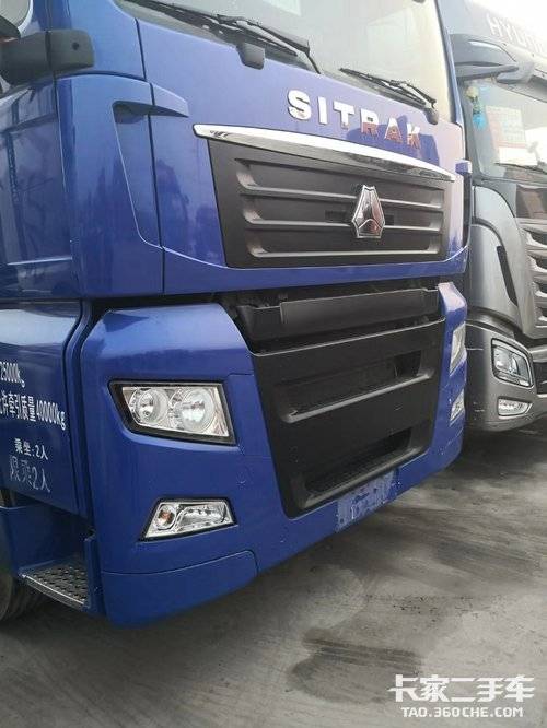 二手牵引车 重汽豪沃汕德卡国五 540马力双驱轻体寒区版