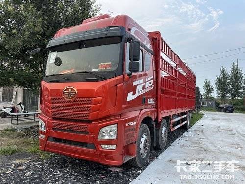 青岛解放 350马力 载货车