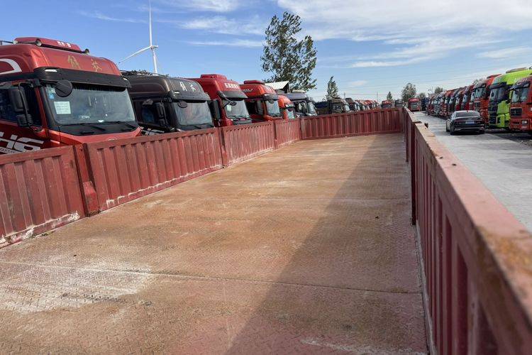 欧曼重卡(原福田欧曼) 460马力 载货车