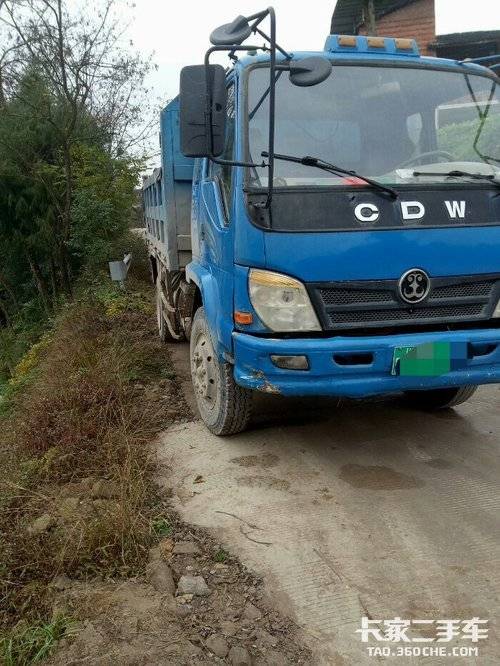 自卸車重汽王牌175馬力