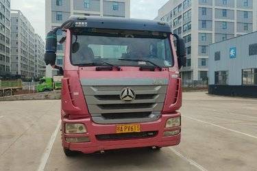 二手中国重汽 豪瀚J5G重卡 310马力 4X2牵引车(平顶)(国五) 单桥 中国重汽二手牵引车 黄牌
