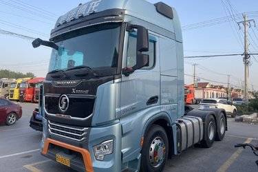 二手陕汽重卡 德龙X5000S 超值版 550马力 6X4 牵引车(国六)(12挡)(国六) 双驱 潍柴二手牵引车 黄牌图片