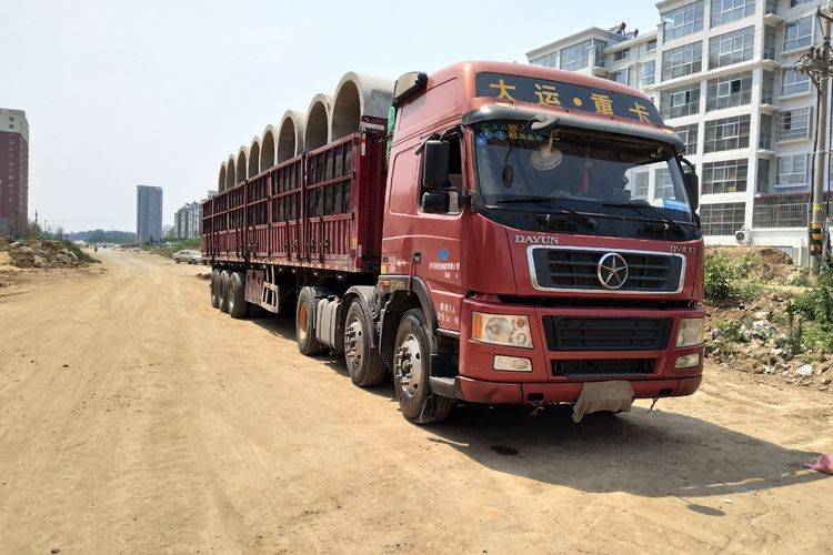 大运重卡 310马力马力 牵引车