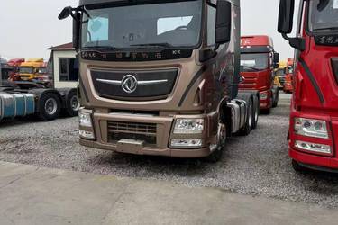 二手东风商用车 天龙旗舰KX 北方版 560马力 6X4牵引车(国五) 双驱 东风康明斯二手牵引车 黄牌图片