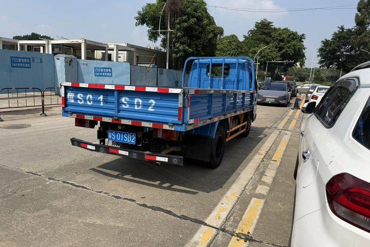 二手江铃汽车 116马力 载货车