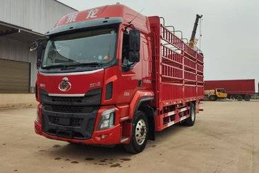 二手东风柳汽 乘龙H5中卡 240马力 4X2 6.8米仓栅式载货车(国五) 单桥 玉柴二手载货车 黄牌图片