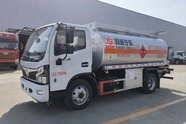 二手油罐车 东风多利卡 多利卡D6 150  4X2