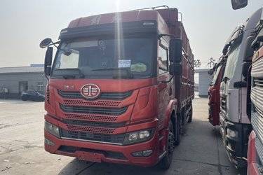 青岛解放 悍V重卡 260马力 6X2 7.7米仓栅式载货车(速比4.444)(国五) 前四后四 锡柴二手载货车 黄牌