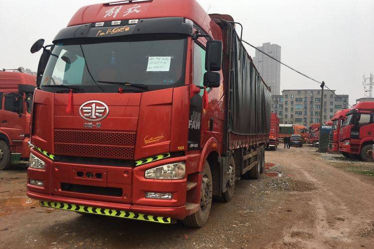 国五精品载货车 一汽解放 420马力