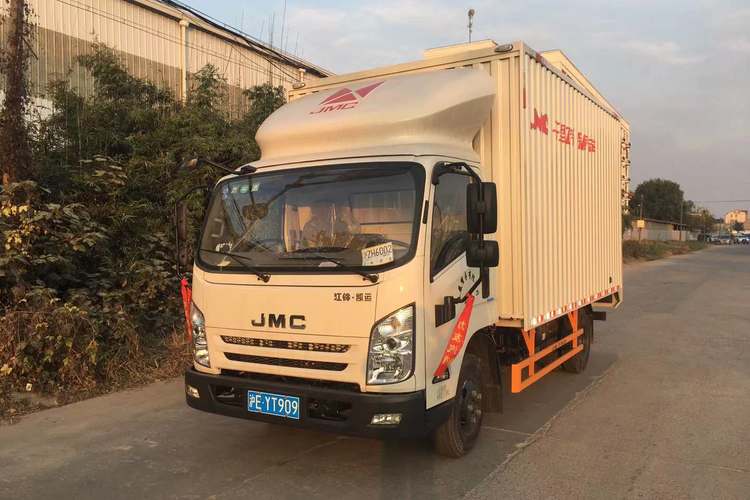 载货车 江铃汽车 130 马力