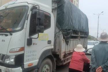 二手江淮 骏铃V8 170马力 3.8米排半栏板轻卡(国五) 单桥 云内动力二手载货车 蓝牌