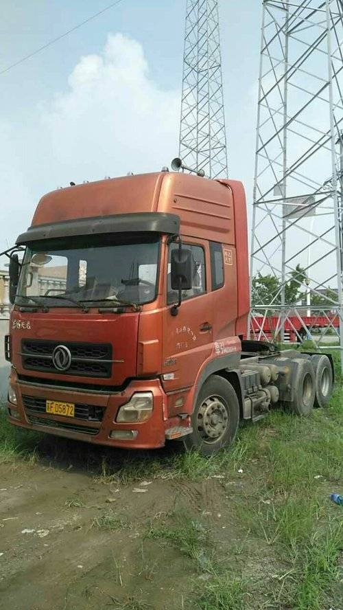 东风商用车 340马力马力 牵引车