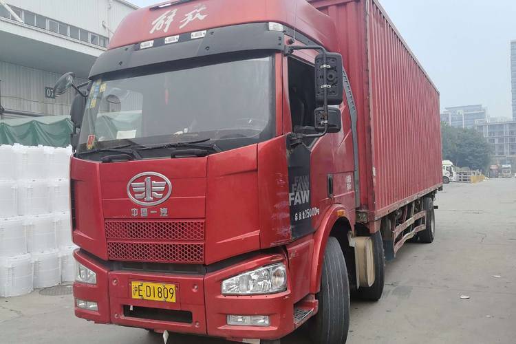 二手一汽解放 280马力 载货车