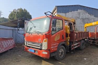 二手随车吊 重汽豪曼 豪曼H5 130 3.3 4X2
