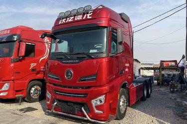 二手陕汽重卡 德龙X6000 560马力 6X4 AMT自动挡牵引车(国六) 双驱 潍柴二手牵引车 黄牌图片