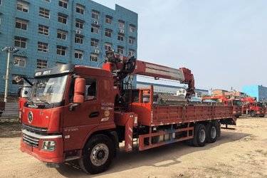 二手随车吊 陕汽商用车 轩德翼6 270 7.8 6X4图片