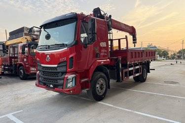 二手随车吊 东风柳汽乘龙 乘龙M3 200 5.1 4X2图片