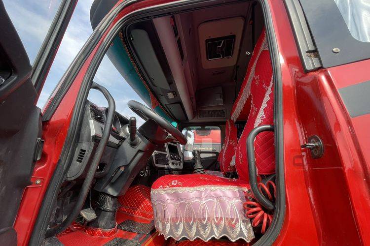 二手东风商用车 465马力 载货车