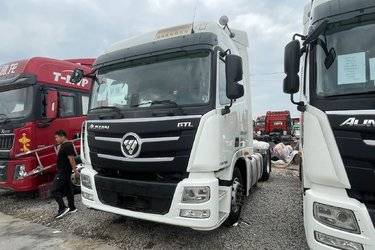 二手福田 欧曼GTL 6系重卡 460马力 4X2 AMT自动挡牵引车(国五) 单桥 福田康明斯二手牵引车 黄牌图片