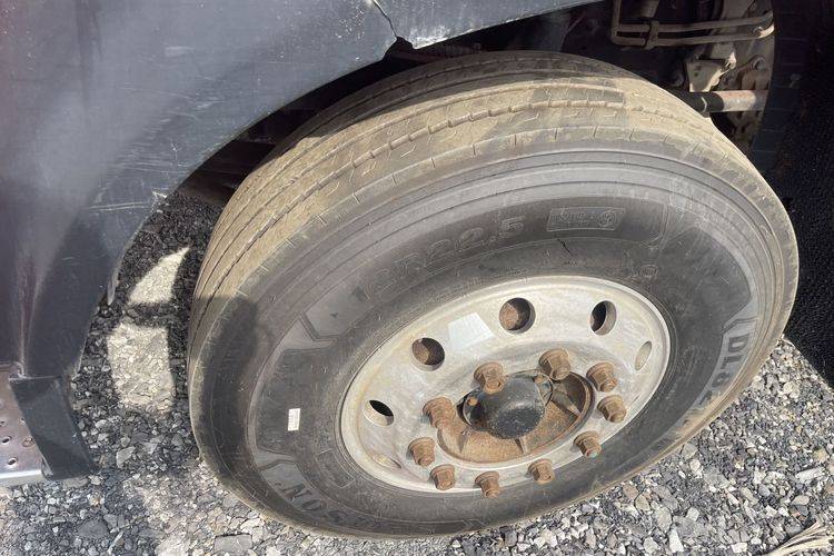 二手东风商用车 465马力 载货车