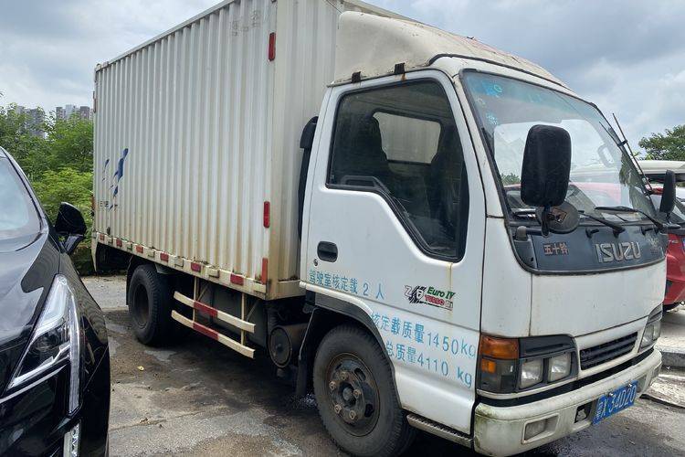 二手庆铃五十铃 98马力 载货车