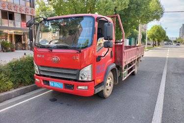 二手解放 虎VH 156马力 单排载货车底盘(国五) 单桥 云内动力二手载货车