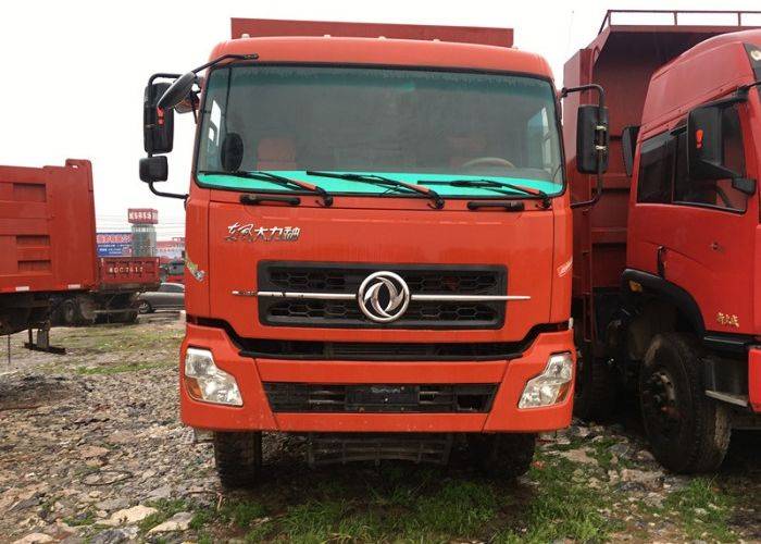 已售东风大力神靓车多台6米大箱无户