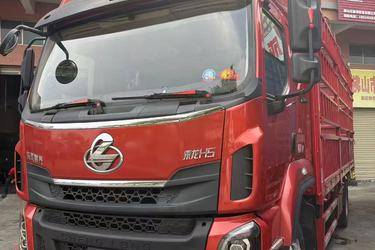 二手东风柳汽 乘龙H5中卡 240马力 4X2 6.8米仓栅式载货车(国五) 单桥 玉柴二手载货车 黄牌图片