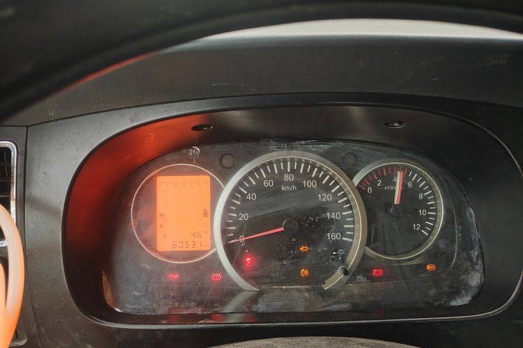 二手东风多利卡 150马力 载货车