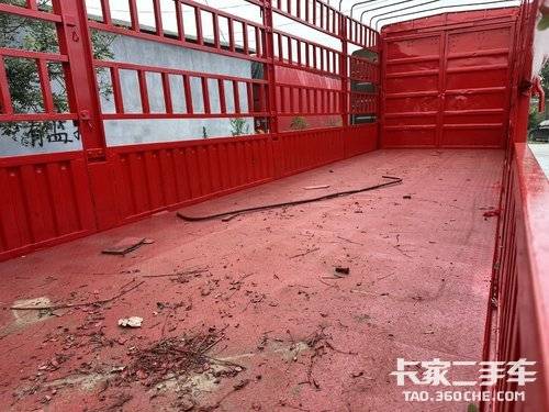 青岛解放 350马力 载货车