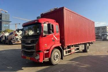 二手江淮 格尔发A5L中卡 220马力 4X2 7.8米厢式载货车(国五) 单桥 云内动力二手载货车 黄牌图片